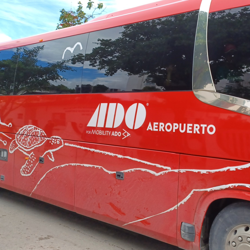 Servicio de autobús ADO