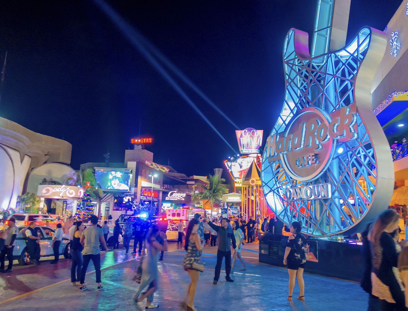 Vida nocturna de Cancún