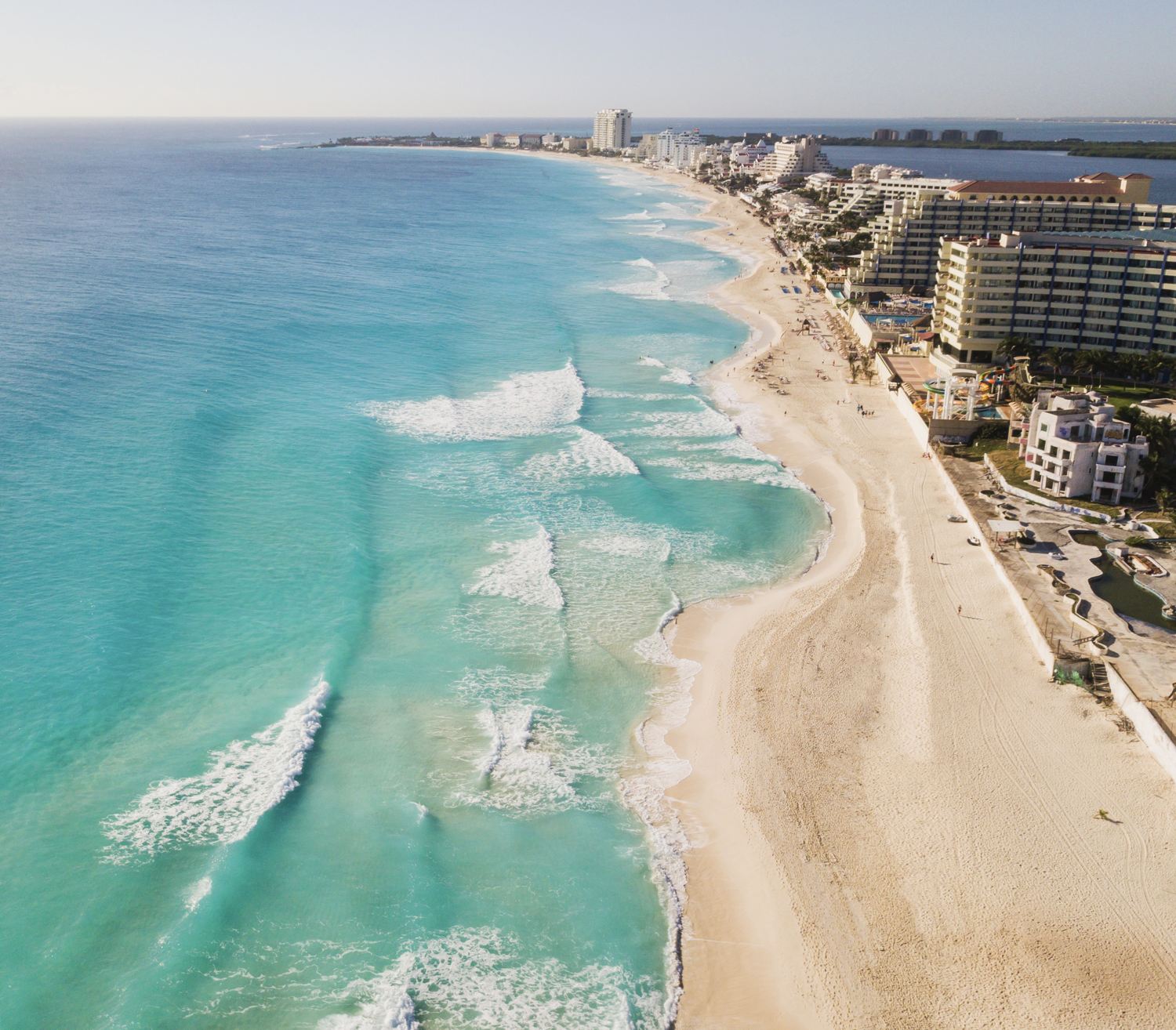 Cancún grandes olas