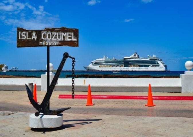 Cozumel rompe el crucero de la llegada del pasajero