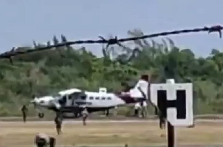 Disparo estadounidense y asesinado por compañero de pasajero durante el secuestro de Belice