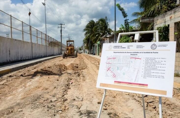 La inversión histórica de 23.9 millones comenzó en las reparaciones de la carretera de Puerto Aventuras