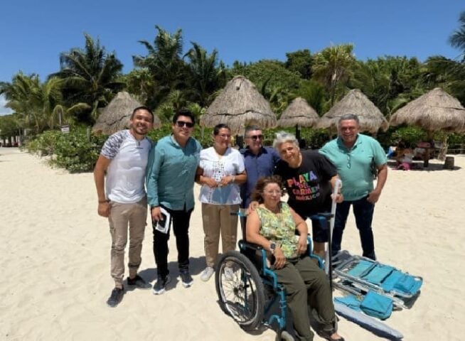 Autoridades de PDC que priorizan la accesibilidad de playa para los discapacitados