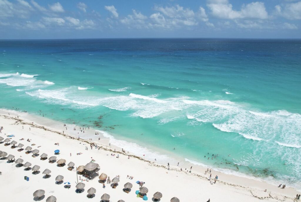 Cancún para promover el turismo de verano después de sorprender un sorprendente disminución del 9 por ciento en las llegadas internacionales