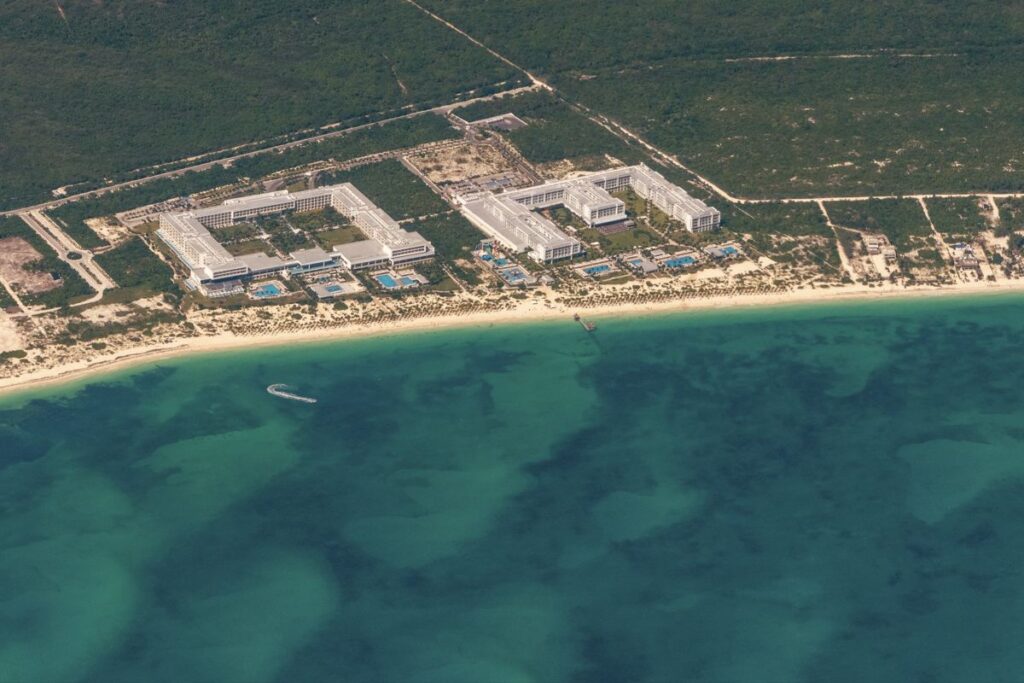 La nueva autopista conectará Cancún con Costa Mujeres, reduciendo el tiempo de viaje