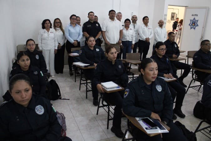 Más de 200 oficiales de Roo de Quintana enseñaron cursos de capacitación y profesionalismo