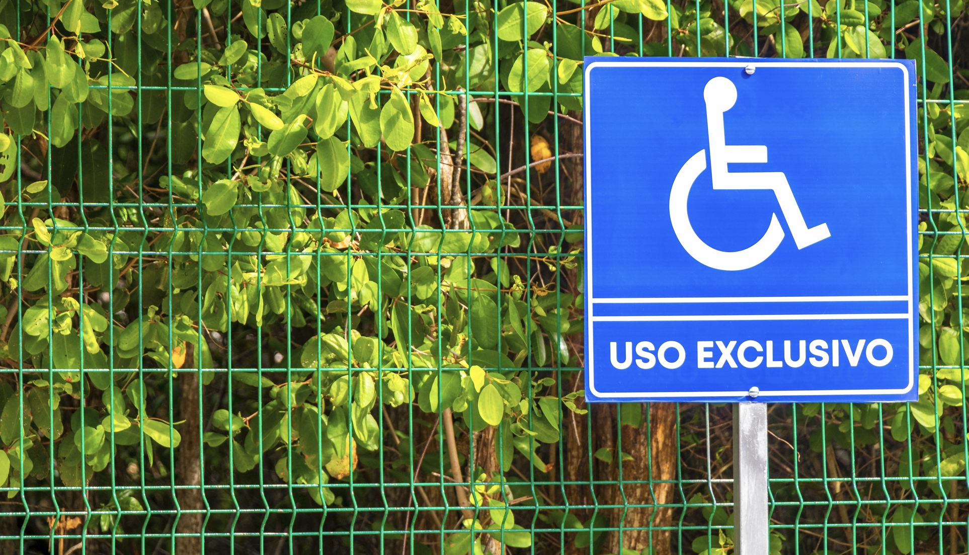 Señal de discapacidad para estacionamiento en Cancún