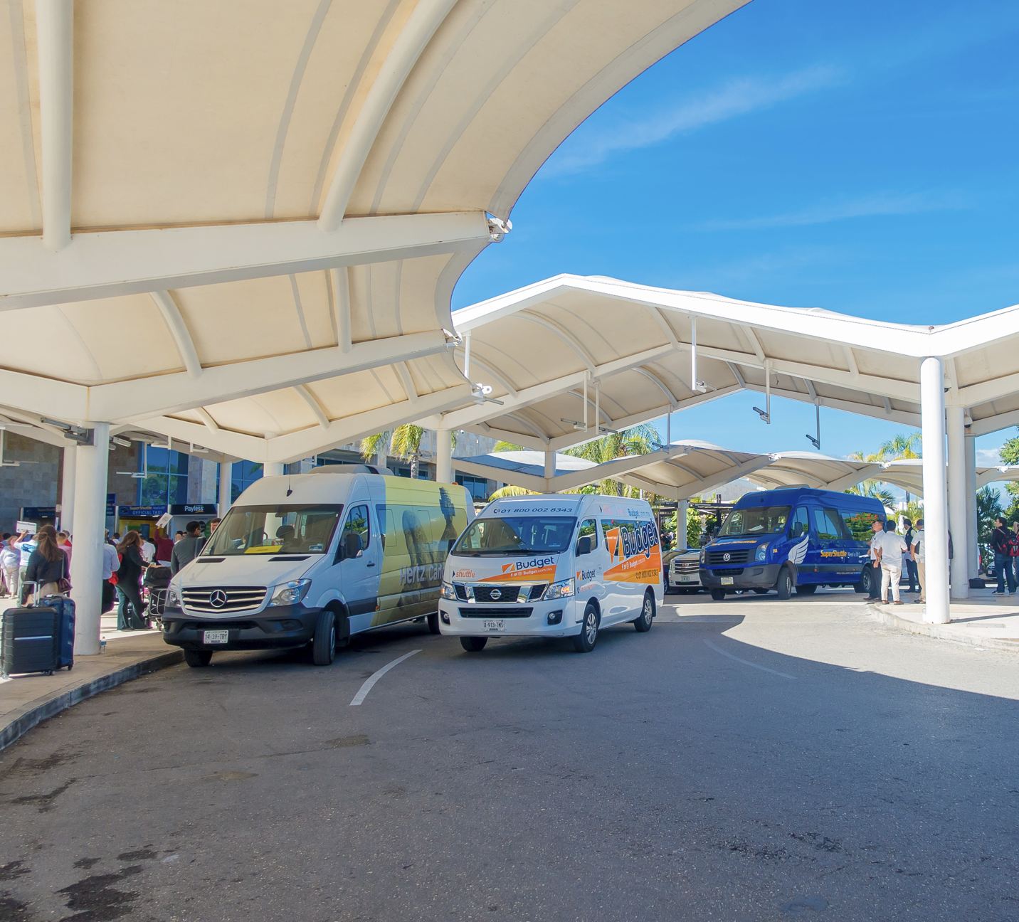 Trastillos reservados en el aeropuerto de Cancún