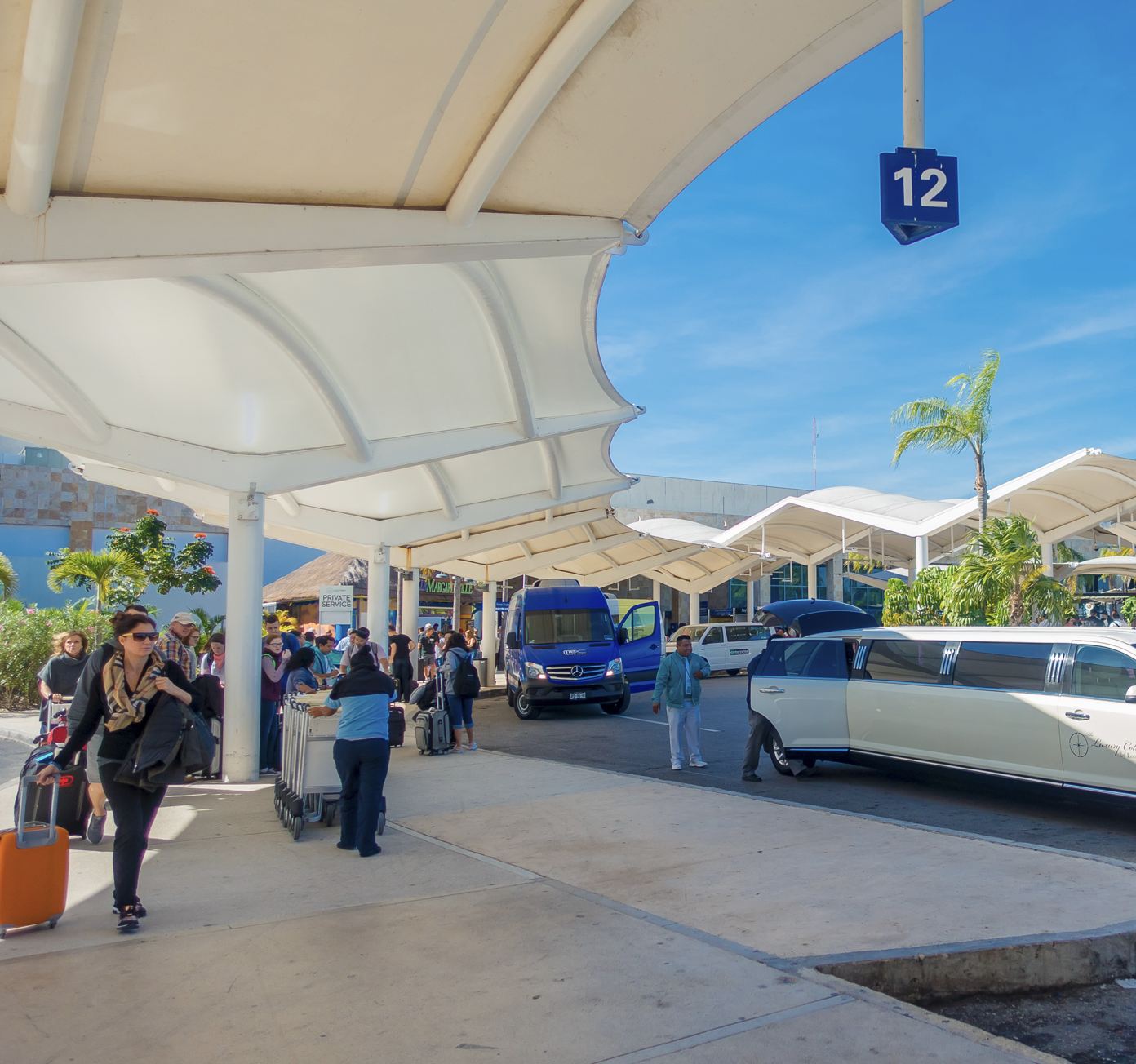 llegadas al aeropuerto de cancún