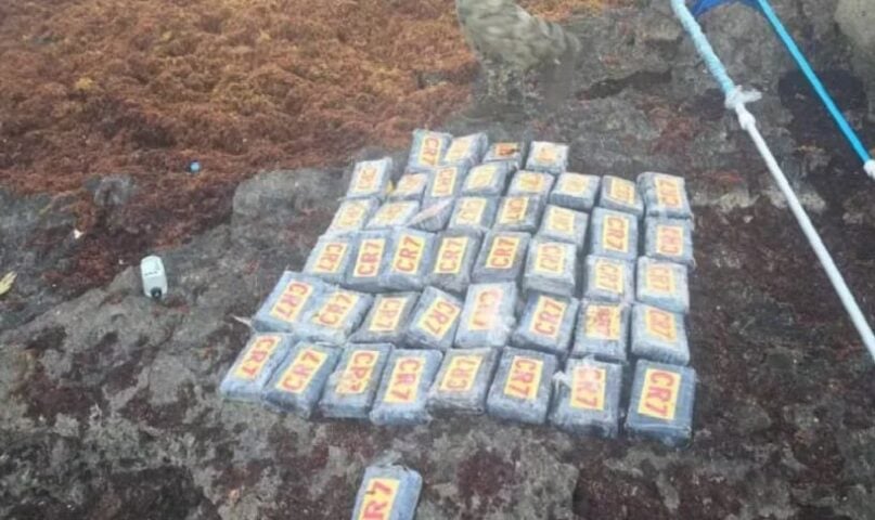 Personal de la Armada localiza ladrillos de cocaína lavados en Riviera Maya