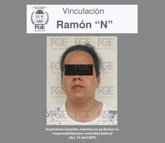 Tabasco extorsionista exigiendo el piso de los pagos correctos de las empresas de Riviera Maya cobradas