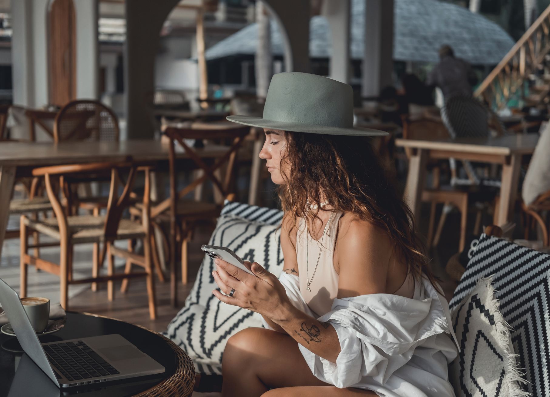 Nómada digital femenina tulum