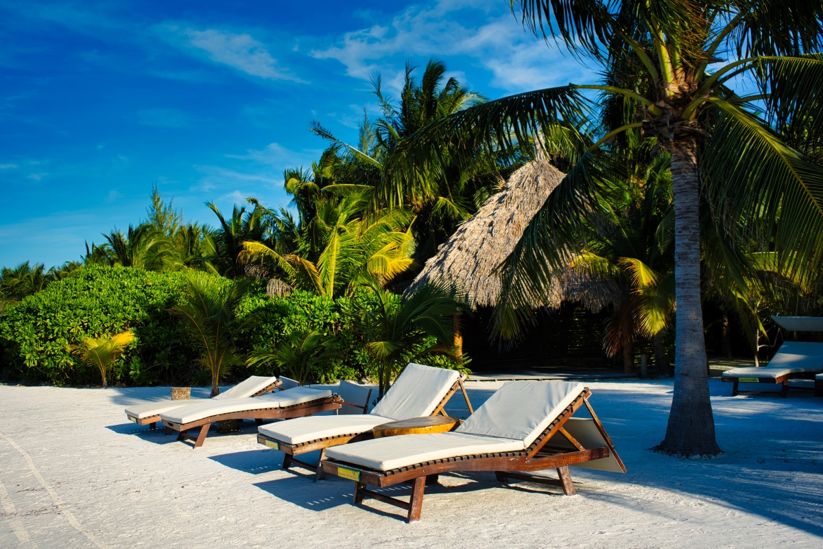 Escena de playa de Isla Holbox