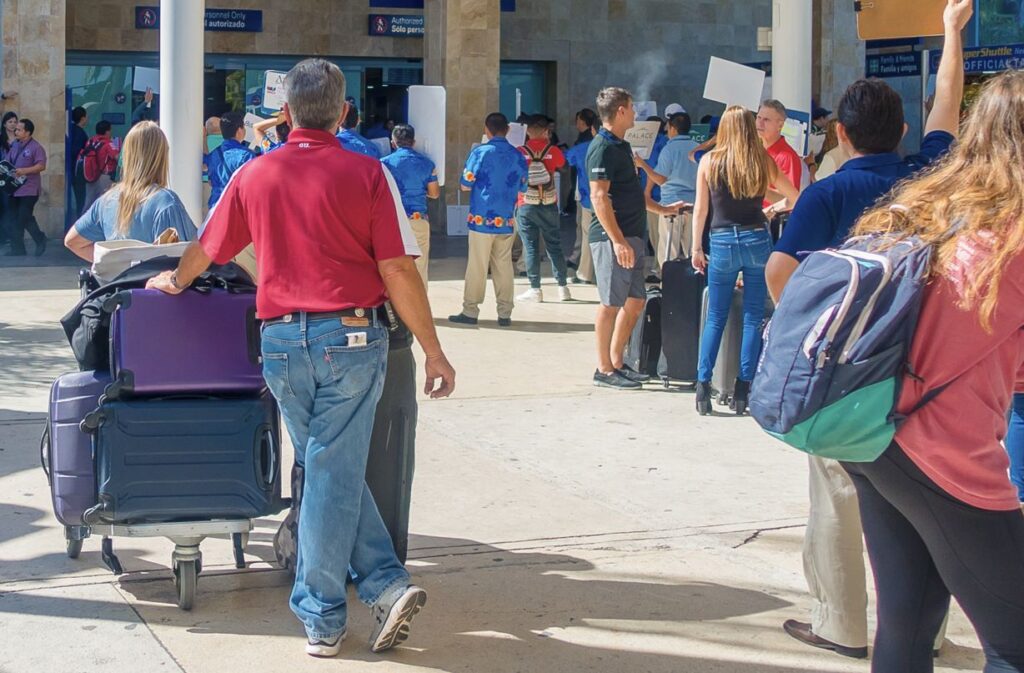 Advertencia de estos 10 artículos lo marcarán por Cancun Customs en 2025
