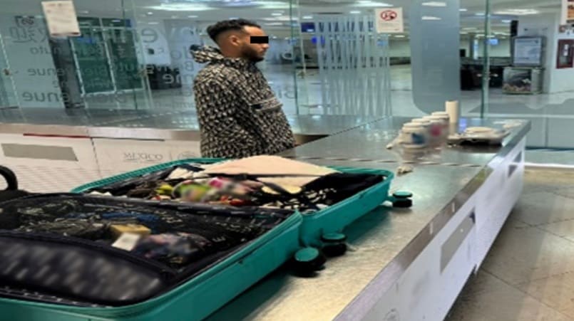 Arresto de la Guardia Nacional "Nacional extranjero" dentro del aeropuerto de Cancún que transporta 1.2 millones de ketamina