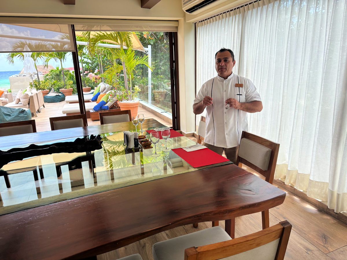 Butler en Maya Luxe Villa en Playa del Carmen.