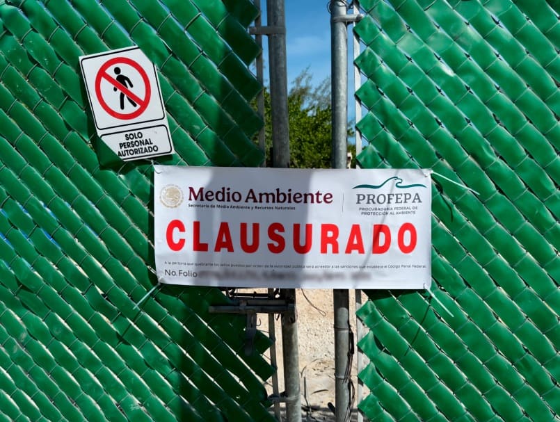 Los inspectores informan el cierre total temporal de dos proyectos inmobiliarios de Holbox por falta de permisos