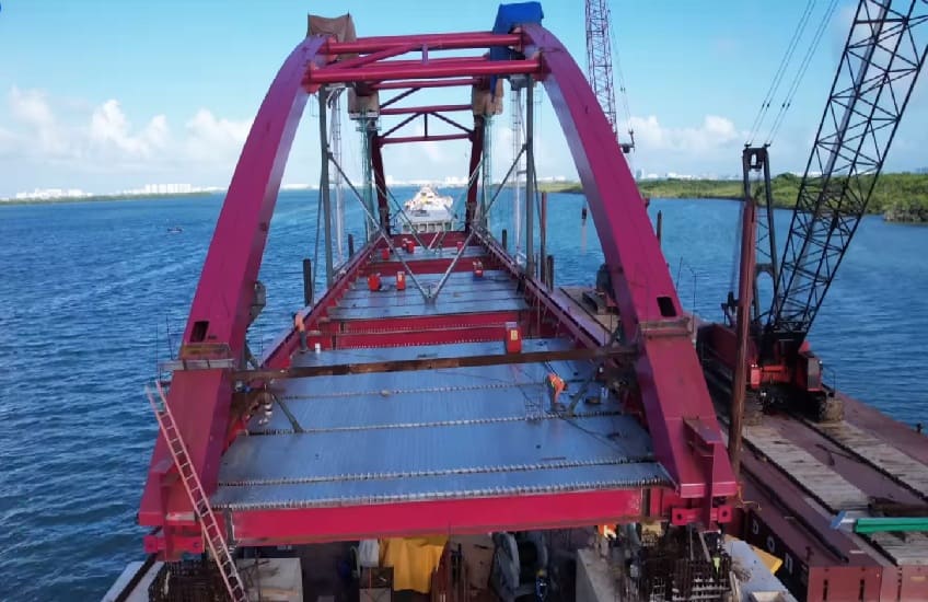Informes SICT de la construcción de arriba hacia abajo de Nichupté Bridge concluyó