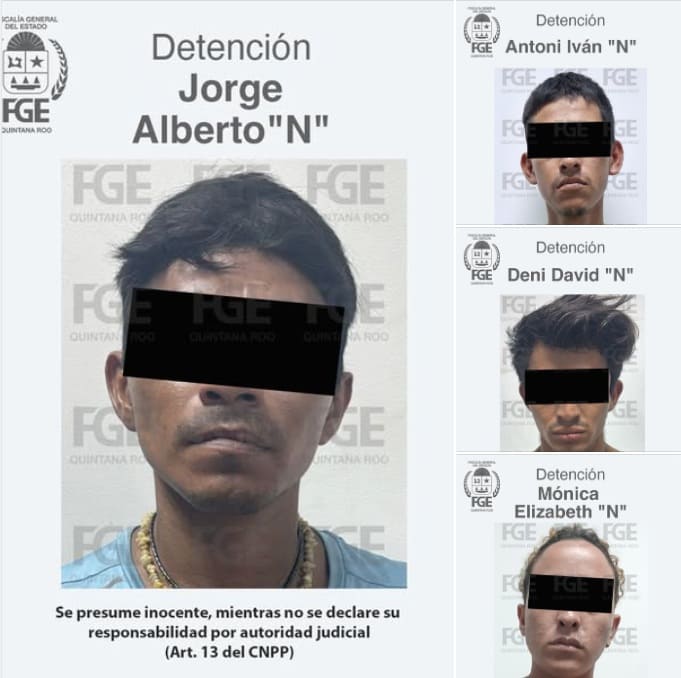 Cuatro cargos de homicidio que enfrentan después de dos hombres encontrados quemados fueron golpeados hasta la muerte por acusaciones de robar una motocicleta