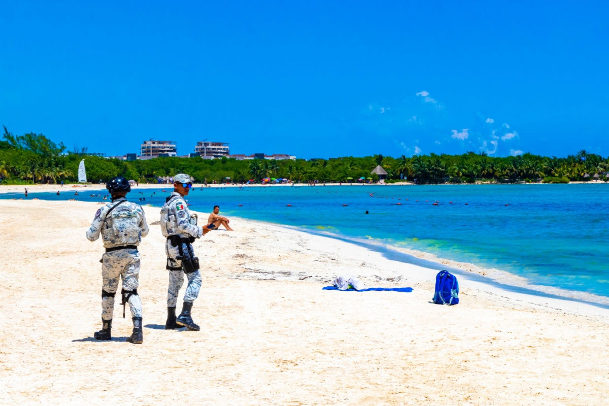 Funcionarios para lanzar una operación de seguridad importante en la zona hotelera de Cancún para proteger a los viajeros (1)