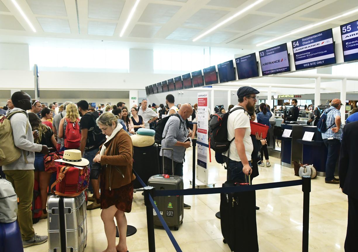 Los viajeros informan una mayor aplicación de VISITAX en el aeropuerto de Cancún: ¡No se detenga a la salida!