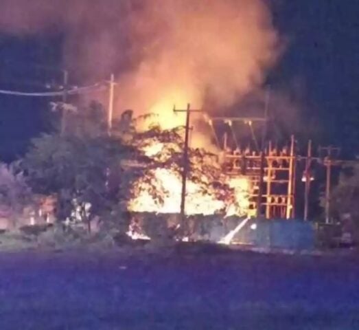 Lázaro Cárdenas abajo después de la madrugada de CFE Fire