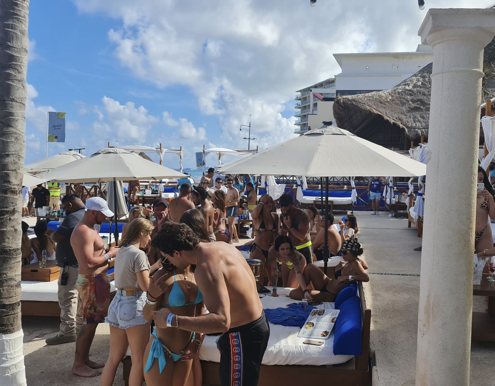 Club de playa ocupado