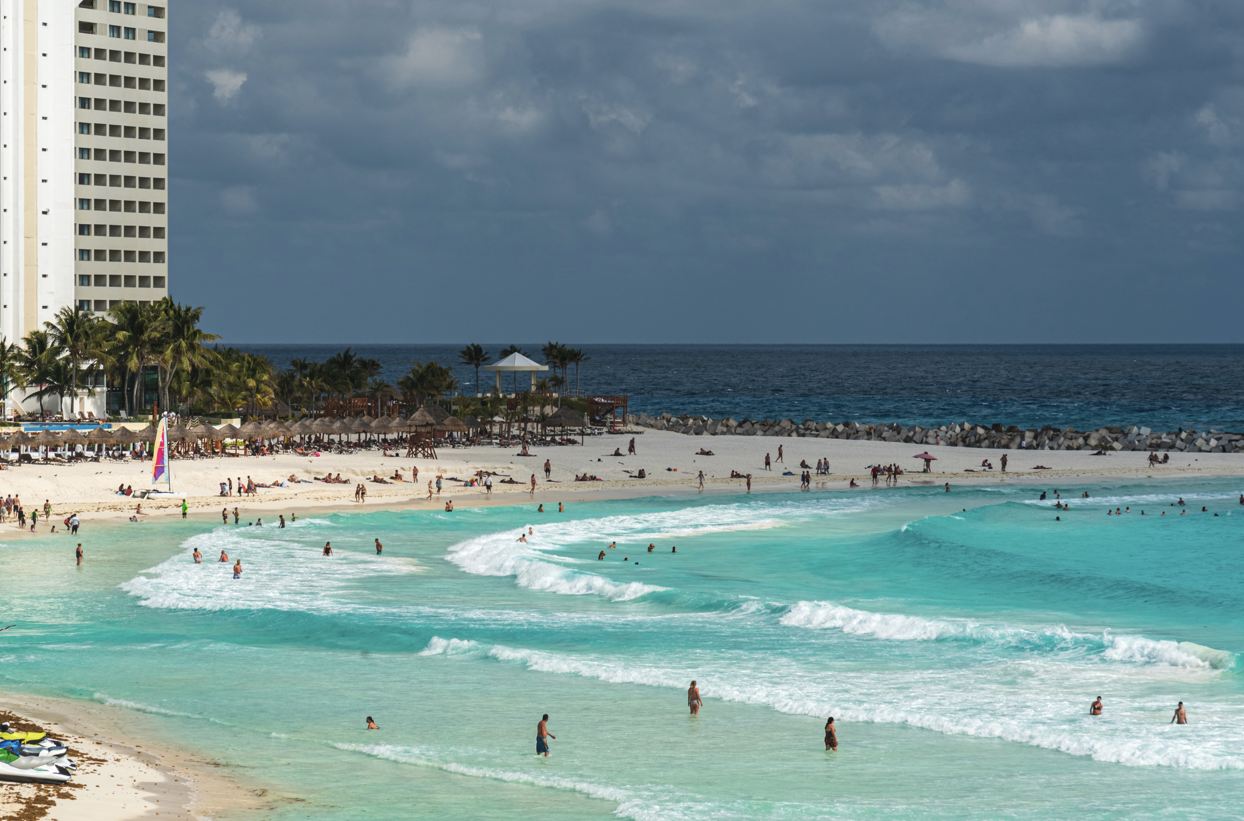 Su escapada de otoño de Cancún no espera resorts o playas vacías durante la temporada baja