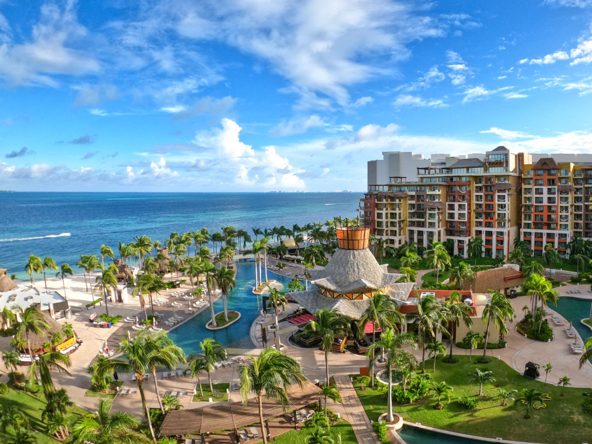 Villa del Palmar Cancún