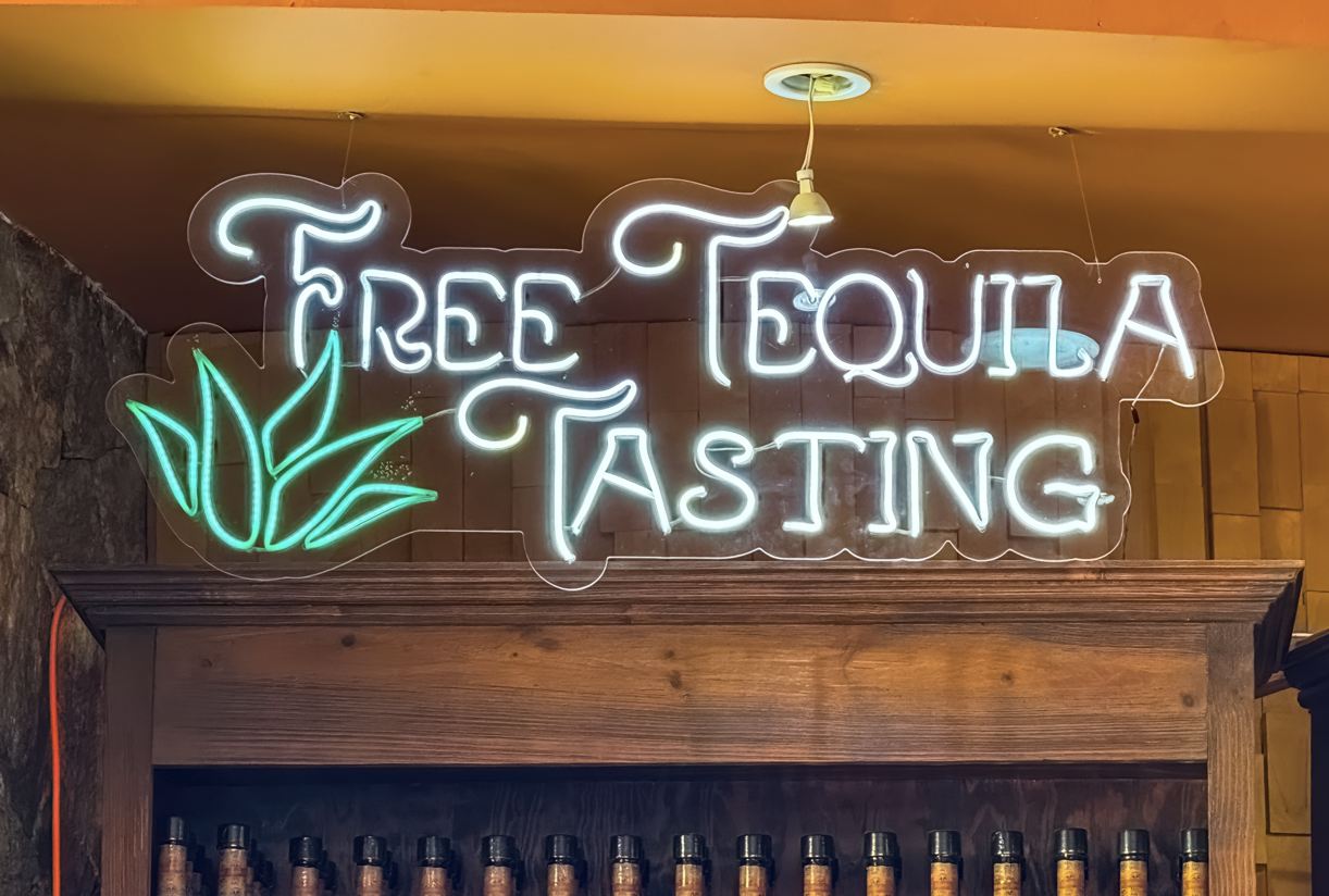 Esa Degustación Gratuita De Tequila En Cancún Lo Que Los Viajeros Necesitan Saber Sobre La Táctica De Venta Común