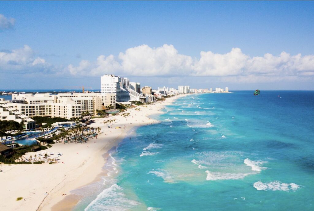 5 artículos que están prohibidos en las playas de Cancún, aquí está la verdad real