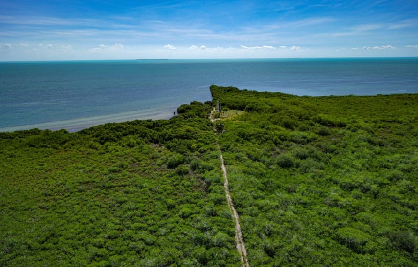 Disputas de propiedad de la tierra y deuda pendiente culpada por el retraso de Puerta Al Mar Road