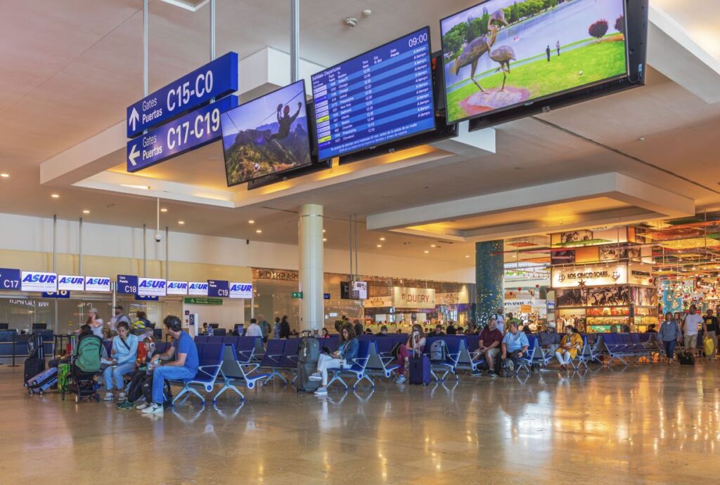 Lo que los viajeros necesitan saber sobre las 2 terminales internacionales en el aeropuerto de Cancún