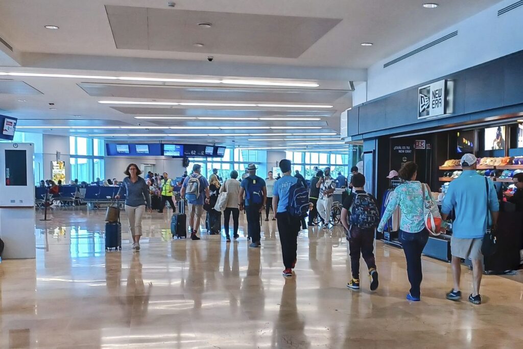 ¿Necesita algo más que su pasaporte para visitar Cancún?