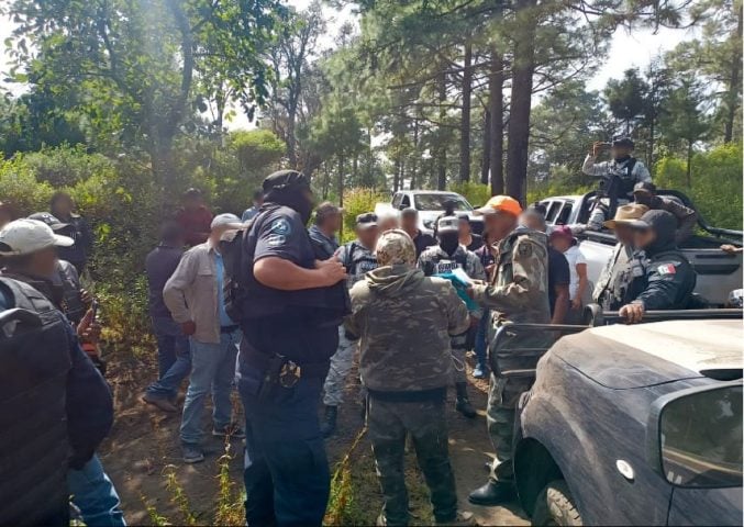 Cinco cazadores furtivos armados y siete perros de caza detenidos en el interior del parque nacional