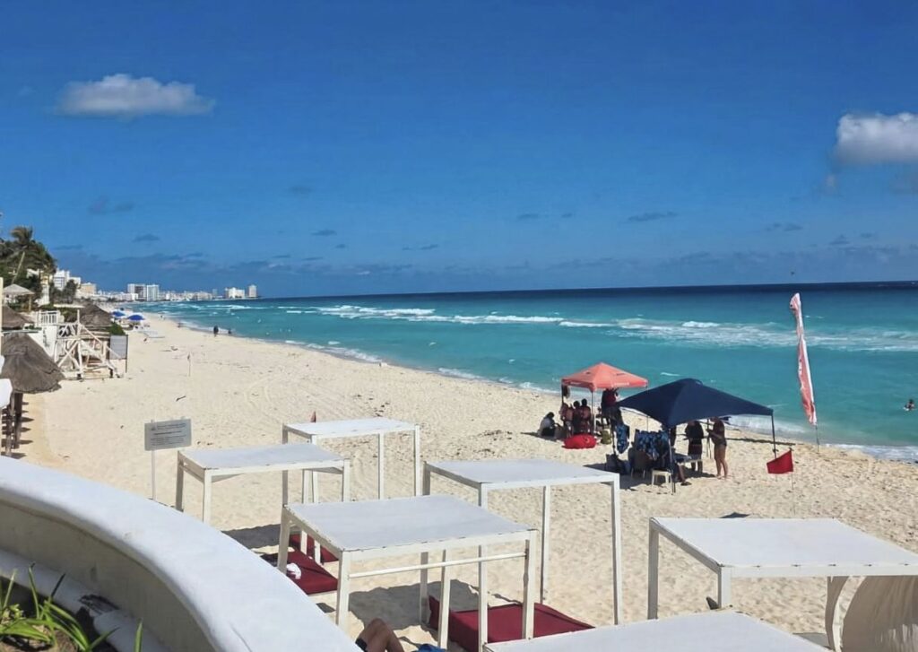 Por qué Cancún lidera todos los destinos de playa en México con más de 24 millones de pasajeros