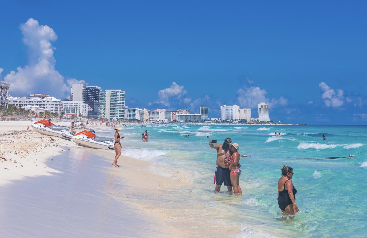 Aeropuerto de Cancún registra asombrosos 19,4 millones de pasajeros internacionales para 2025