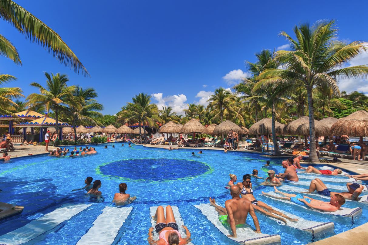 Huéspedes del resort en Cancún
