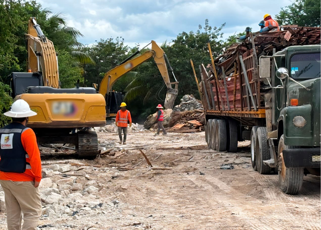 Inspectores federales cierran Perfect Day Mahahual por construcciones y actividades ilegales