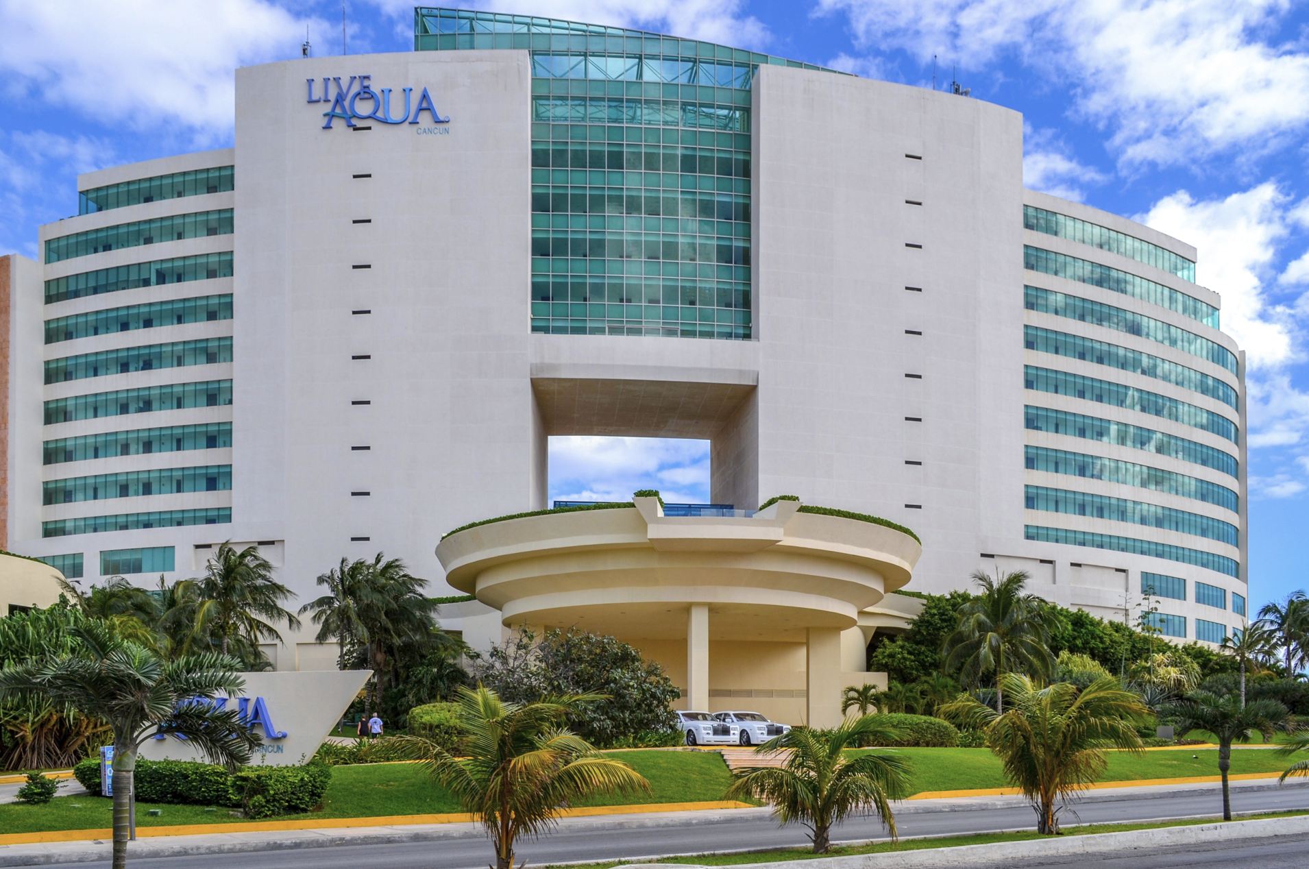 Frente Del Resort Cancún