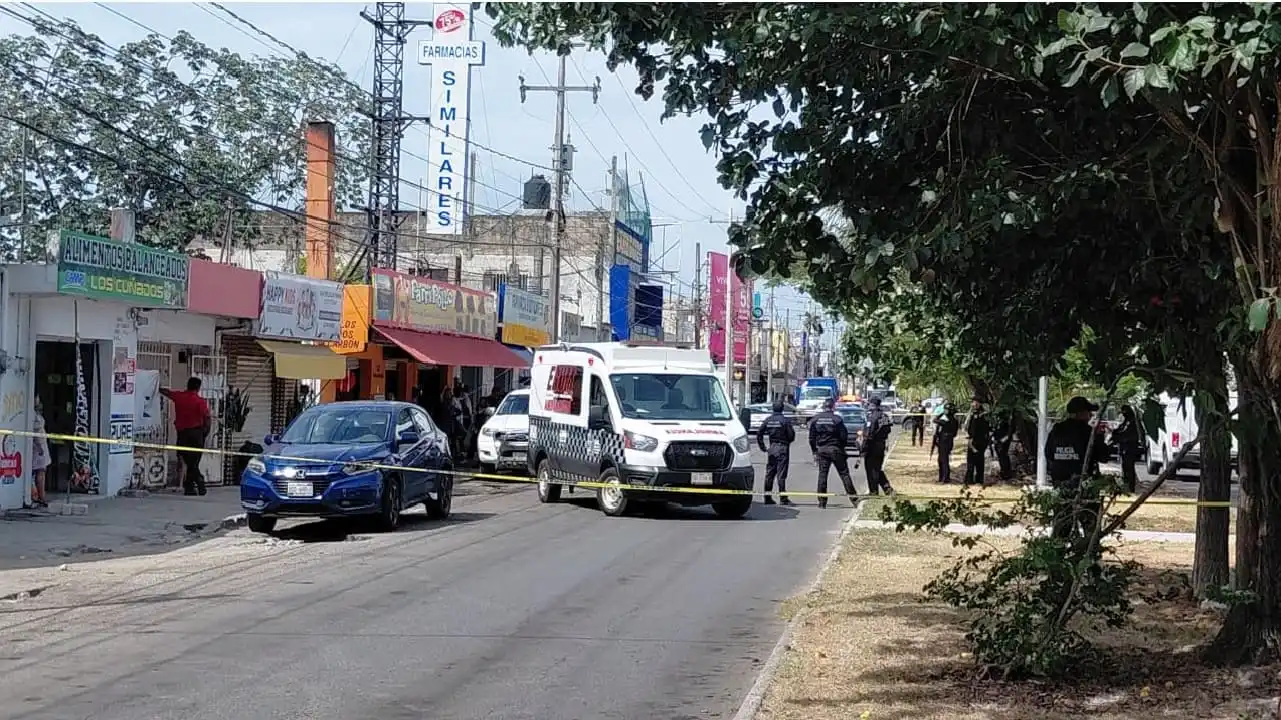 La policía fue llamada a su lugar de trabajo por compañeros de trabajo a quienes amenazó con un cuchillo el 28 de mayo de 2026.