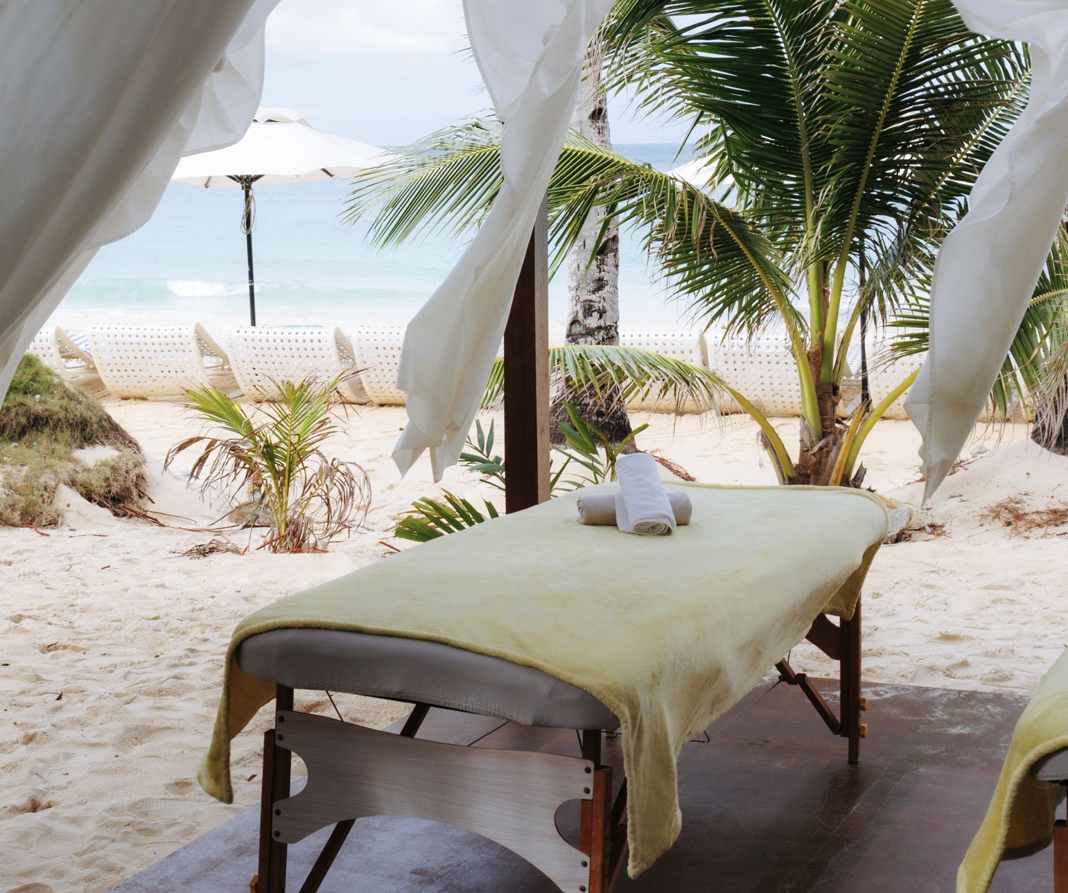Cabana de masaje en la playa