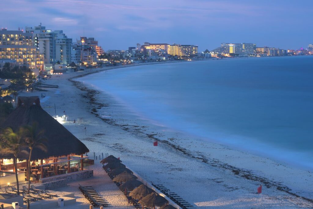 ¿Qué causó el apagón masivo en Cancún y volverá a suceder?
