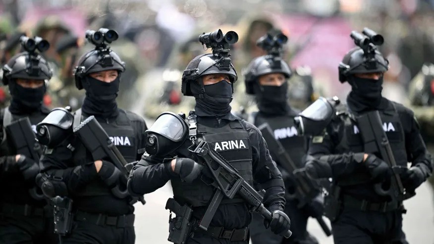 estadounidense detenida en México por tráfico de armas